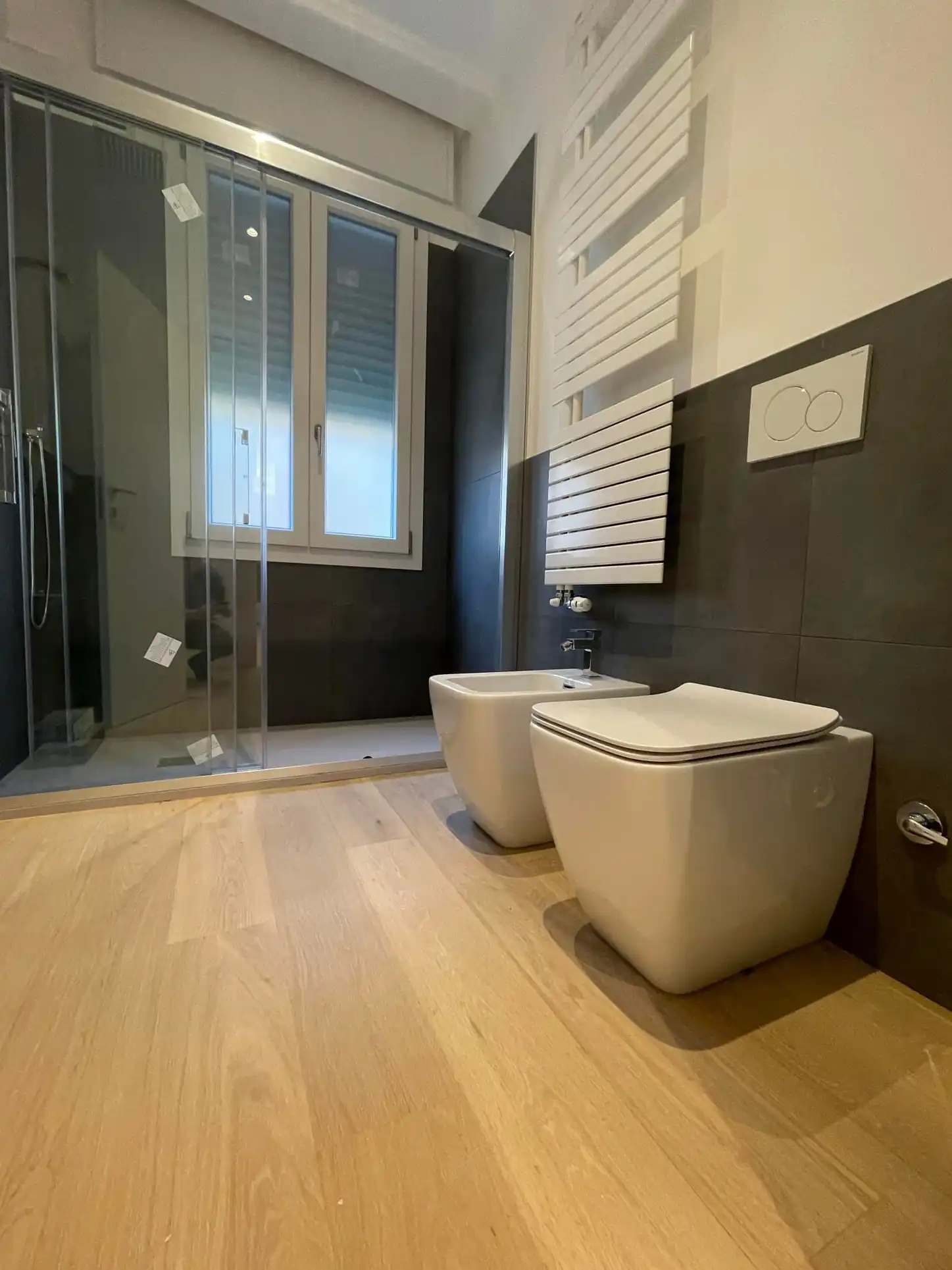 posa pavimento bagno