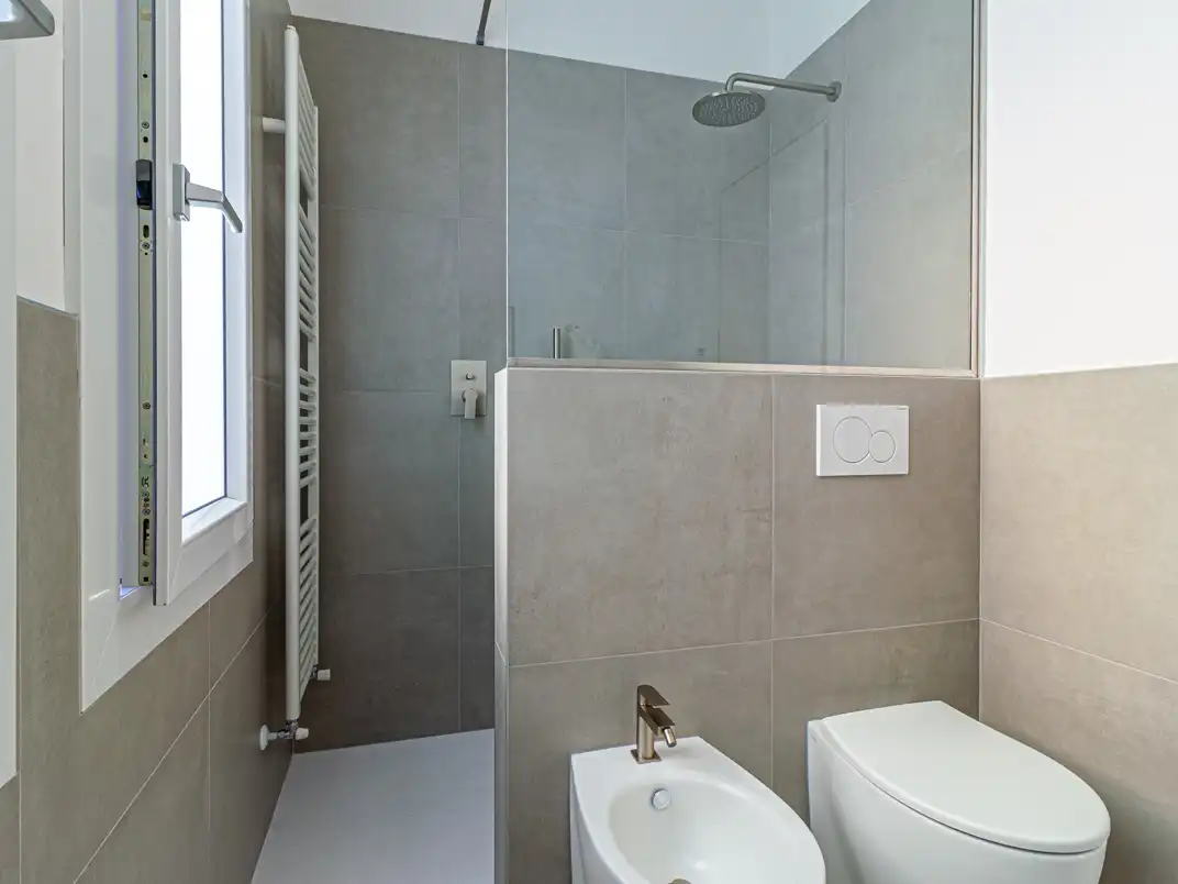pavimento rifacimento bagno bologna