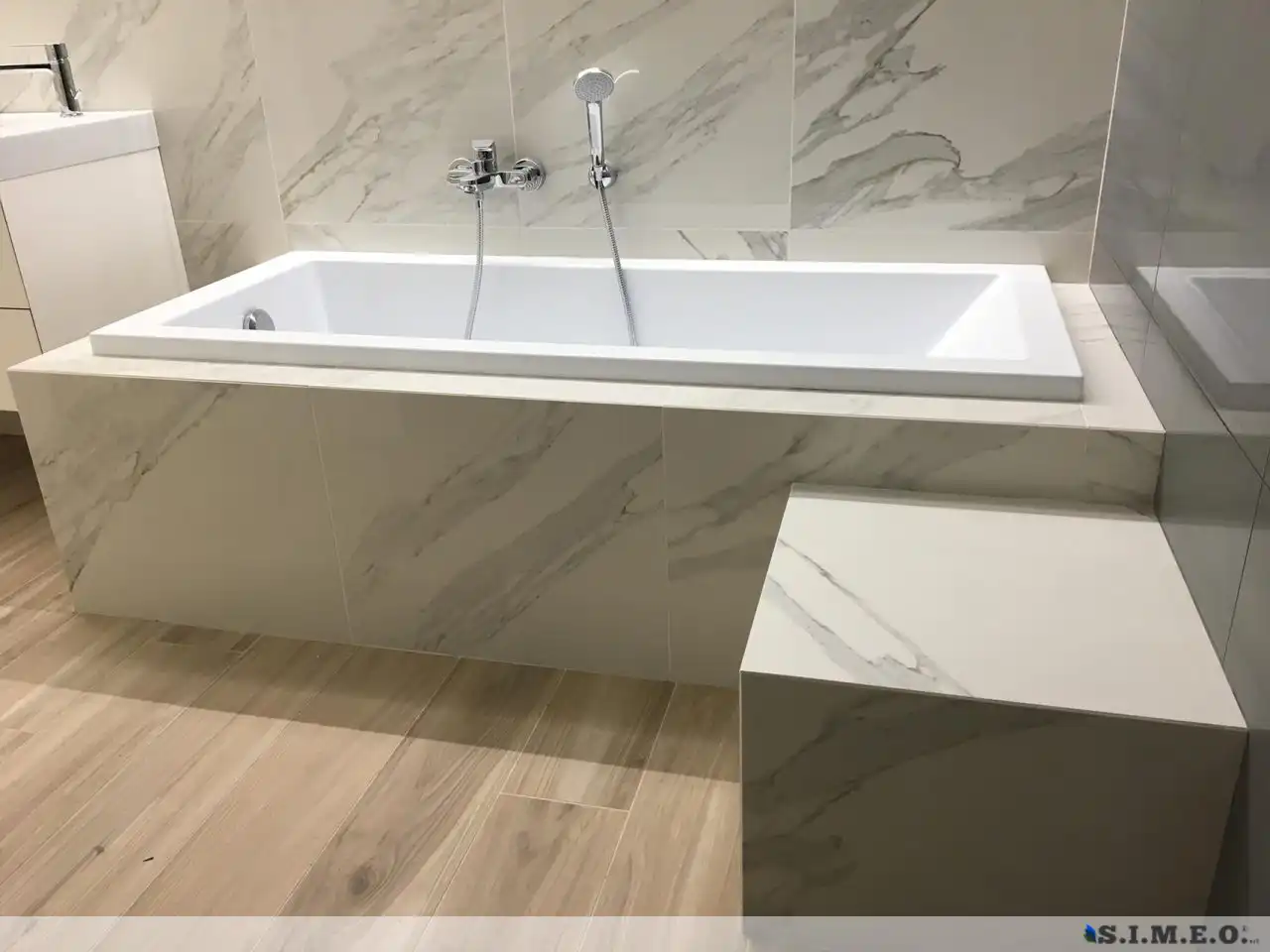 realizzazione bagno marmo BolognaBologna